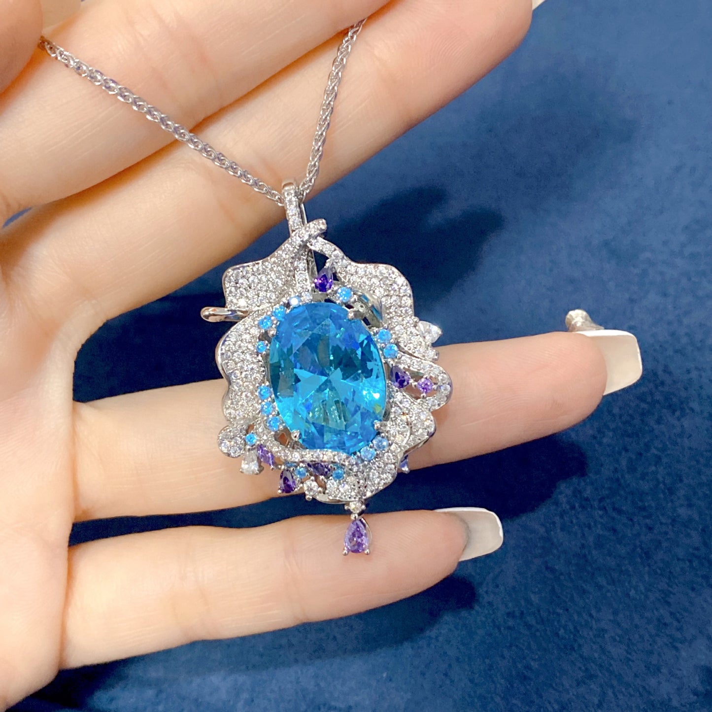 Blue Tide Oval Bloom Pendant