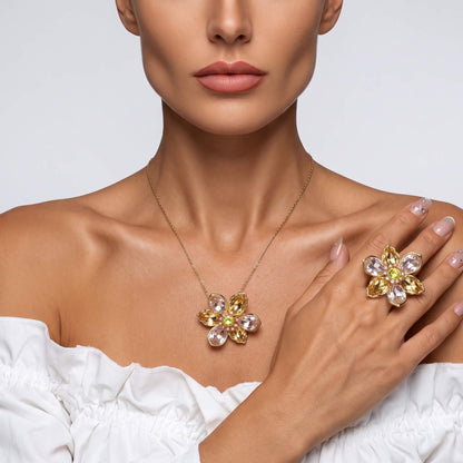 Sunlit Floral Necklace