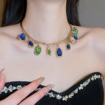 Teardrop Charm Choker