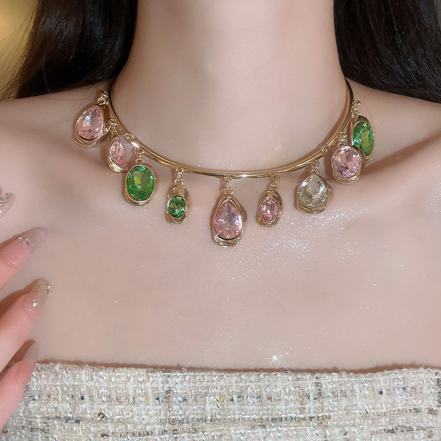 Teardrop Charm Choker