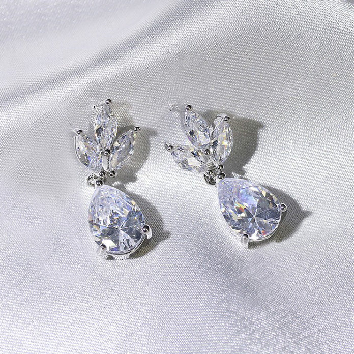 Dainty Bridal Earrings