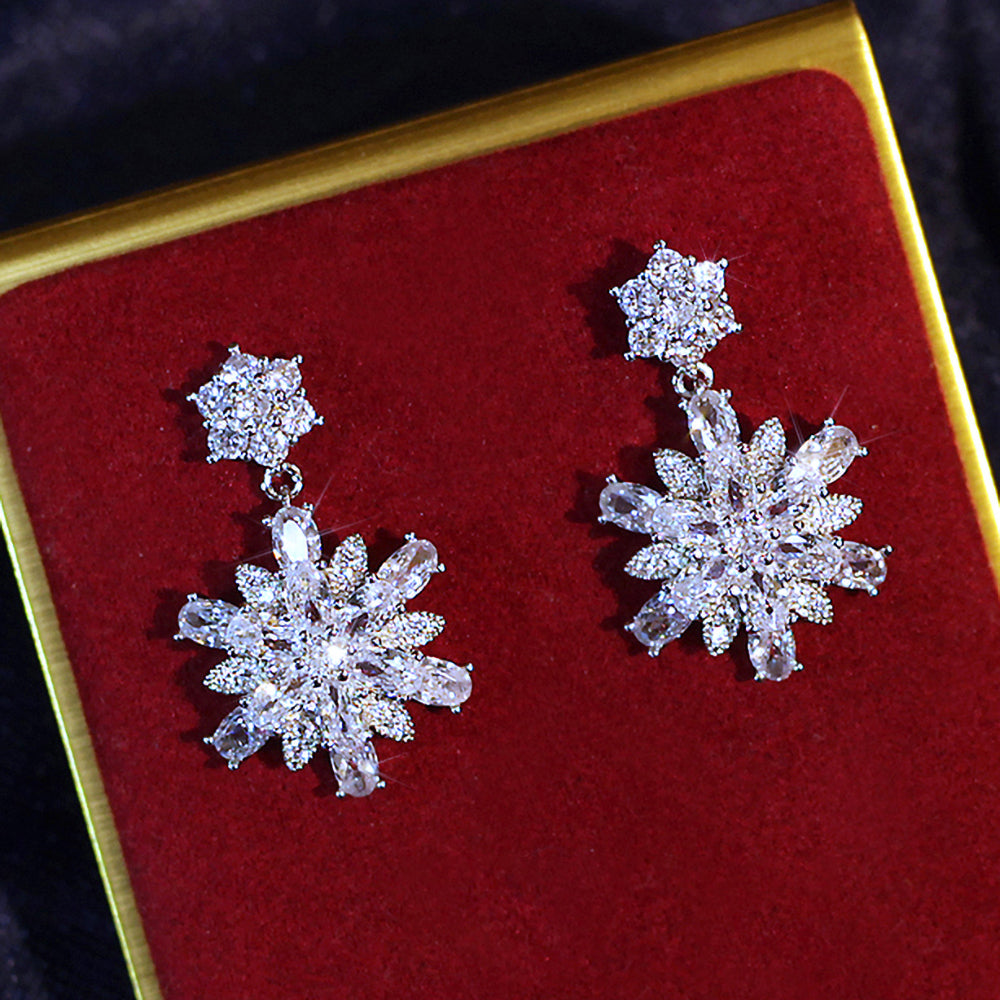Dainty Shining Snow Earrings