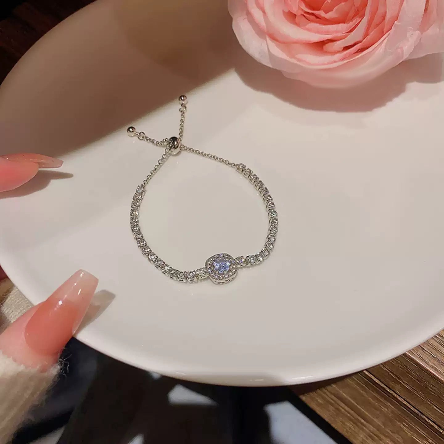 Dainty Shine Halo Bracelet