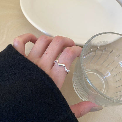 Wave Curve Silver Ring
