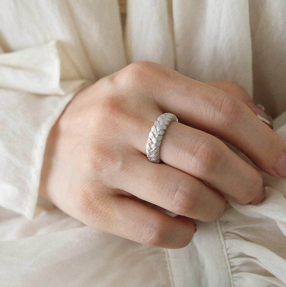 Vintage Braided Glow Ring