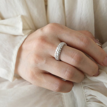 Vintage Braided Glow Ring