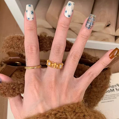 Iris Floral Filigree Ring