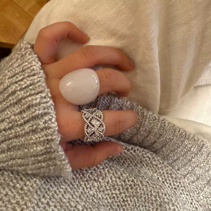 Interlace Bloom Ring