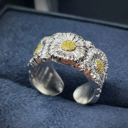 Daisy Garden Band Ring