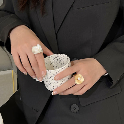 Adjustable Pearl Bloom Ring