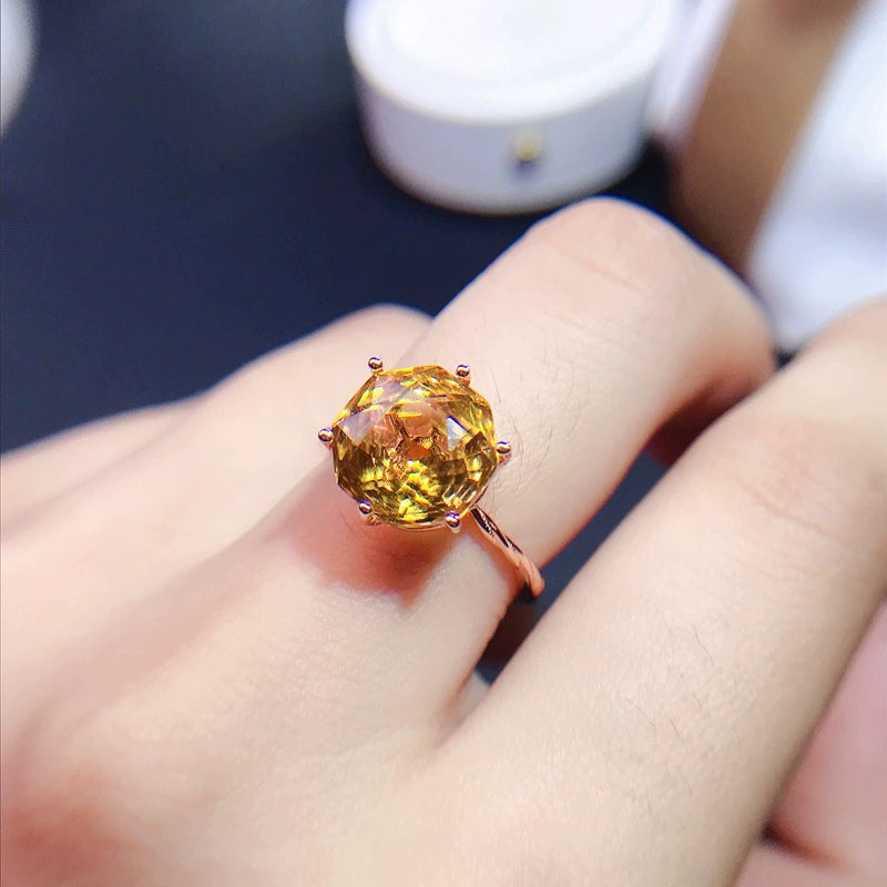 Crown-Set Round Ring