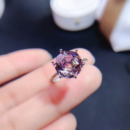 Crown-Set Round Ring