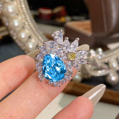 Ice Blue Daisy Ring