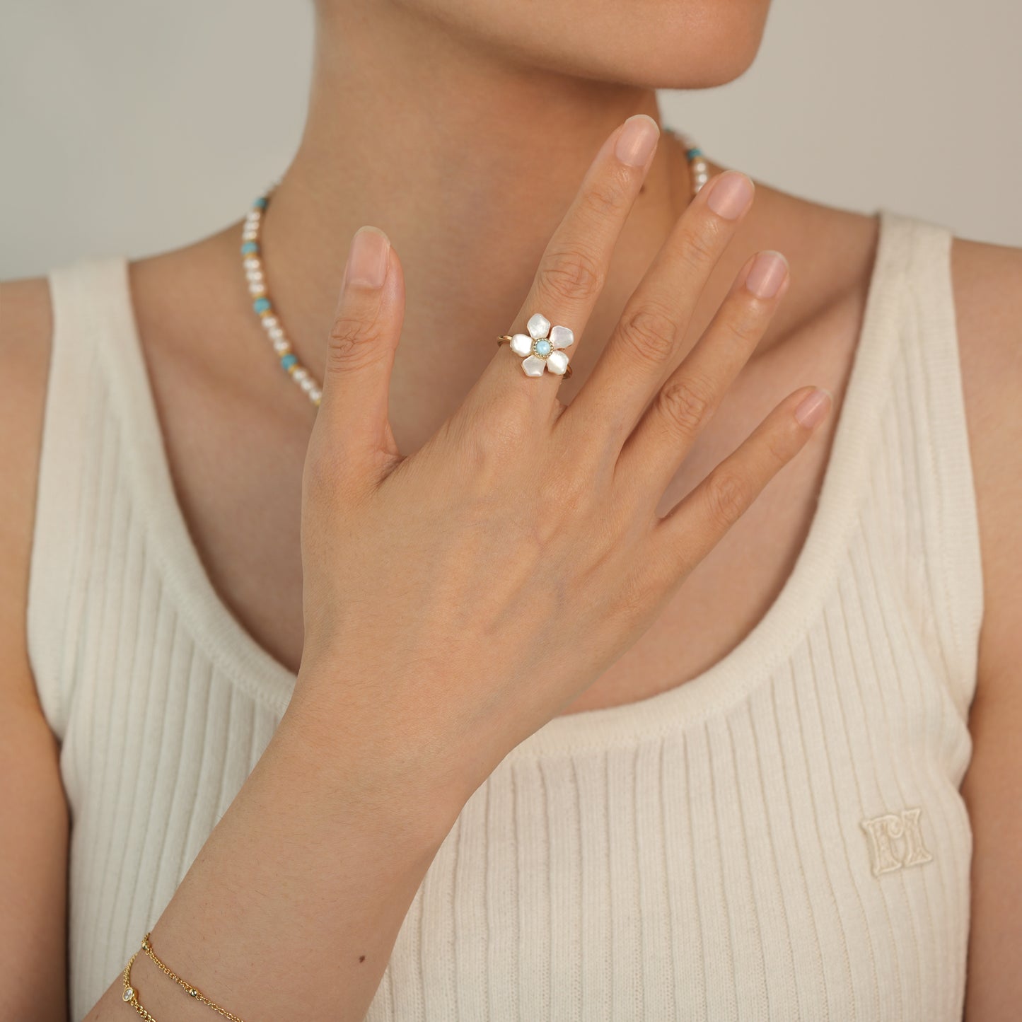 Chic Blossom Ring