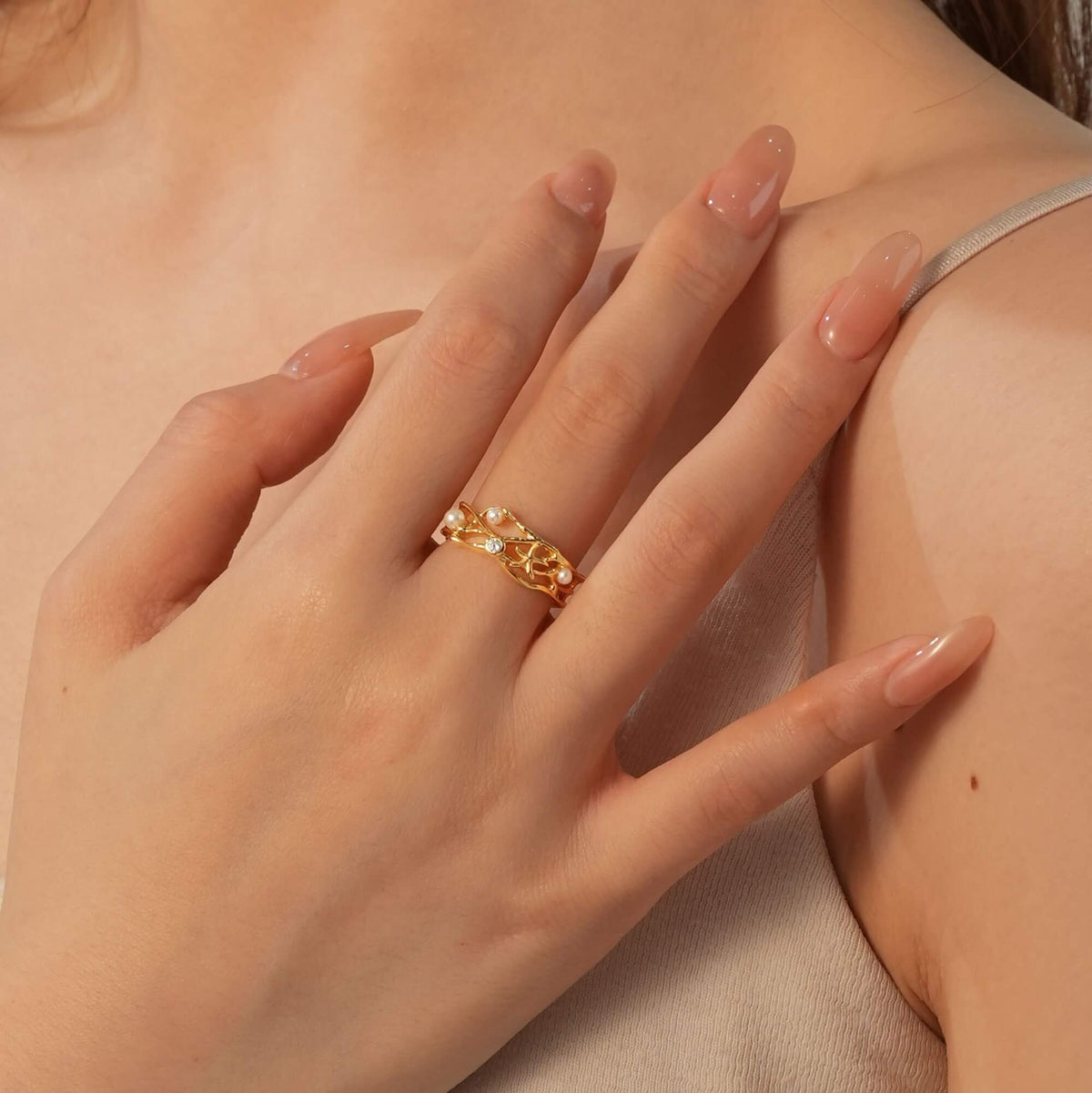 Hollowing Coral Ring