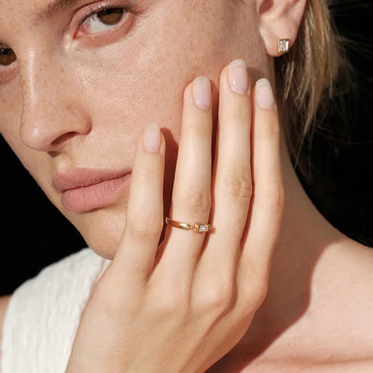Baugette Cut Moissanite Ring