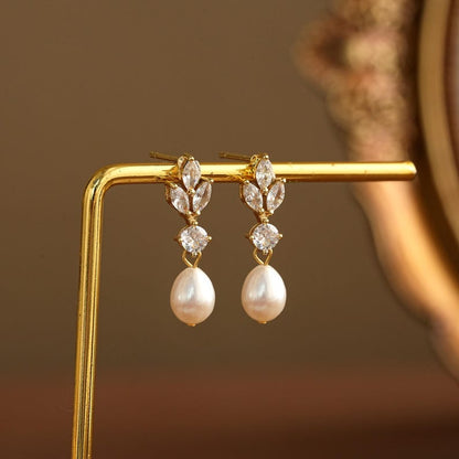 Dainty Shine Earrings & Necklace Sets