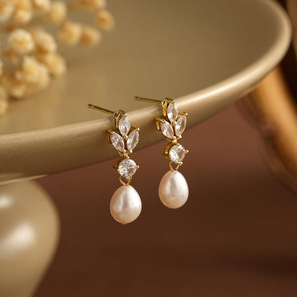 Dainty Shine Earrings & Necklace Sets