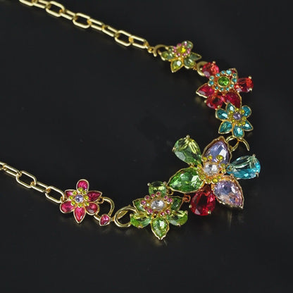 Bloom Accent Chain Necklace