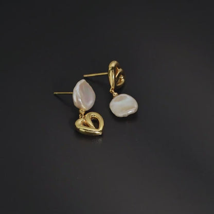 Heart & Pearl Mismatch Earrings