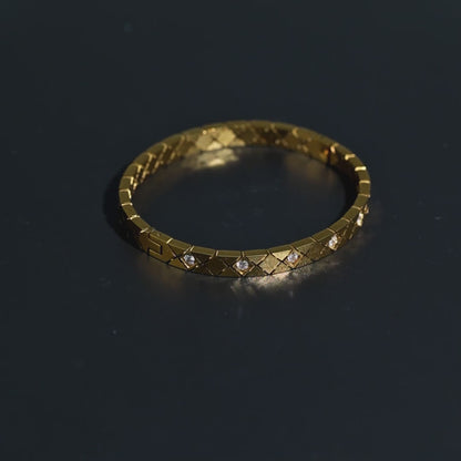 Quilted Shine Bangle