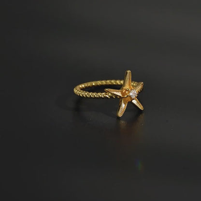 Retro Starfish Ring