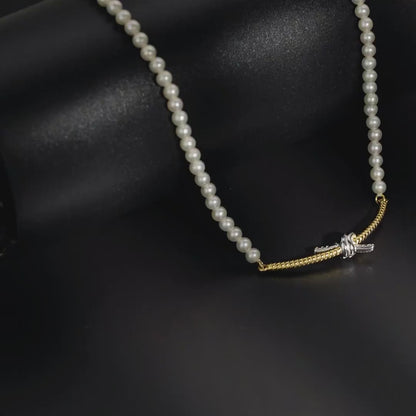 Rope Knot Pearls Necklace